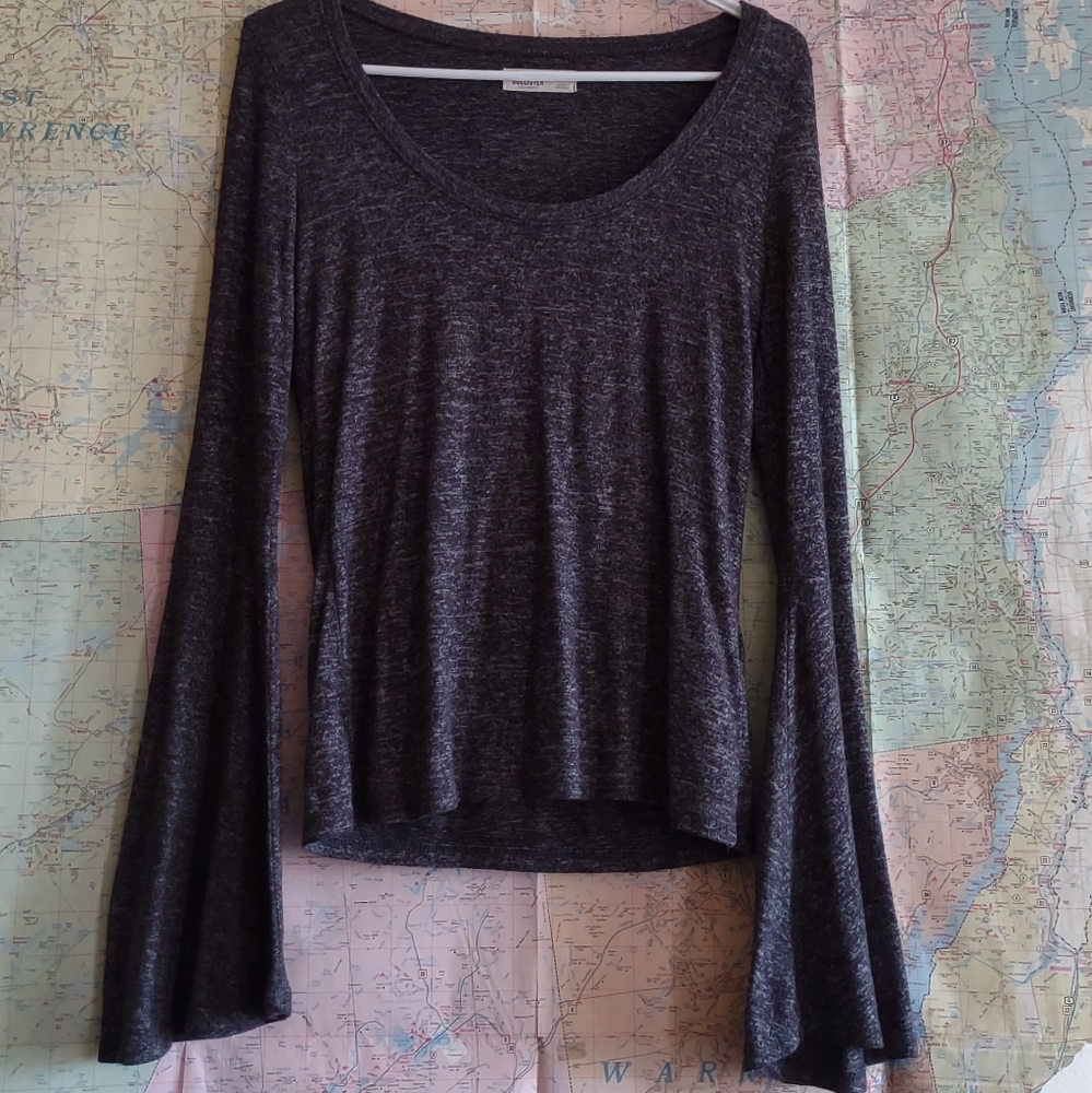 Hollister bell sleeve scoop neck shirt